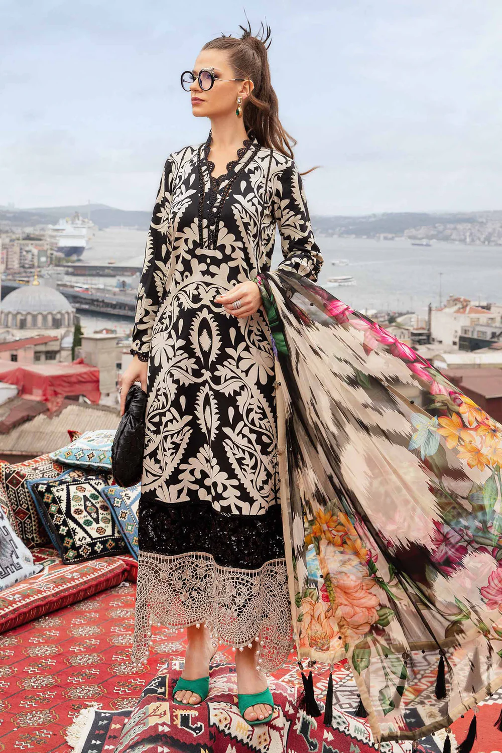 Maria B M Print Khaddar کھ ر Printed 3Pcs BLACK - Image 2